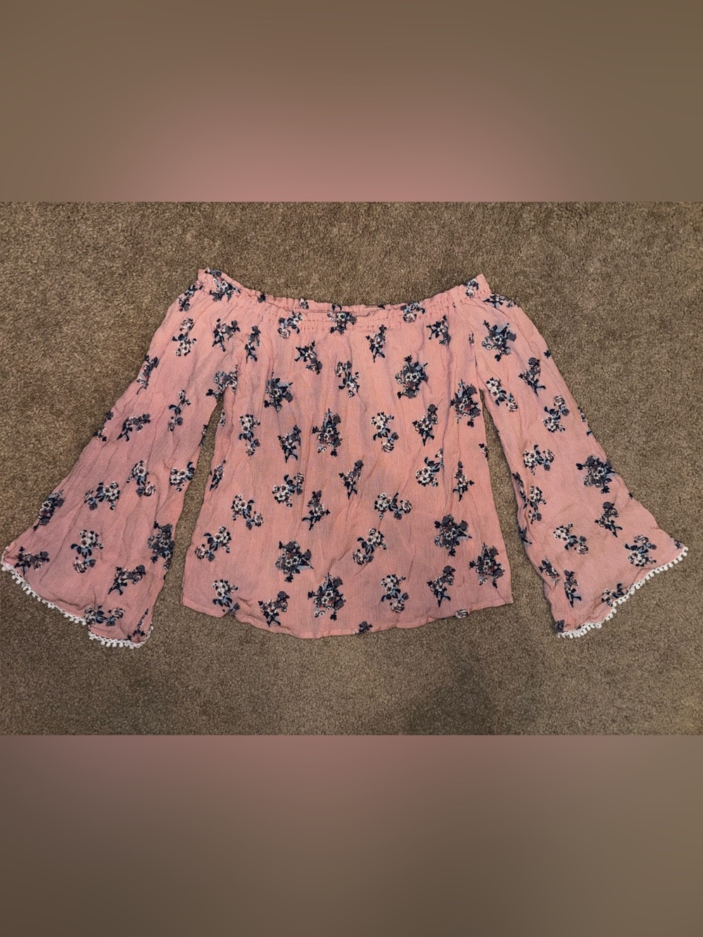 no comment Floral Off-Shoulder Bell Sleeve Blouse
